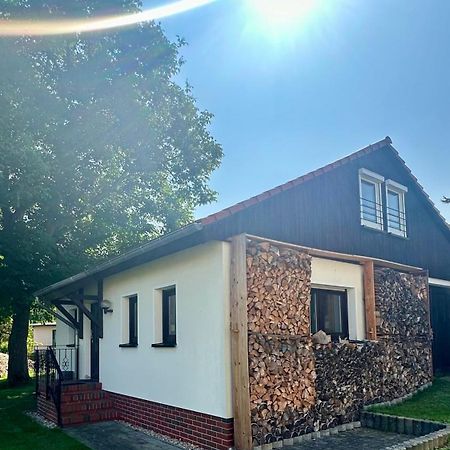 Bungalow Am Nussbaum Olbersdorf Bagian luar foto